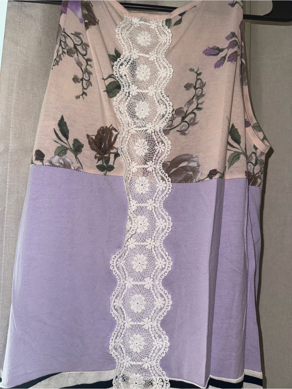 Floral Lace-Trim Tank Top in Lavender and Blush